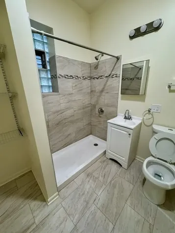 6212 South Bishop Street Chicago IL 60636