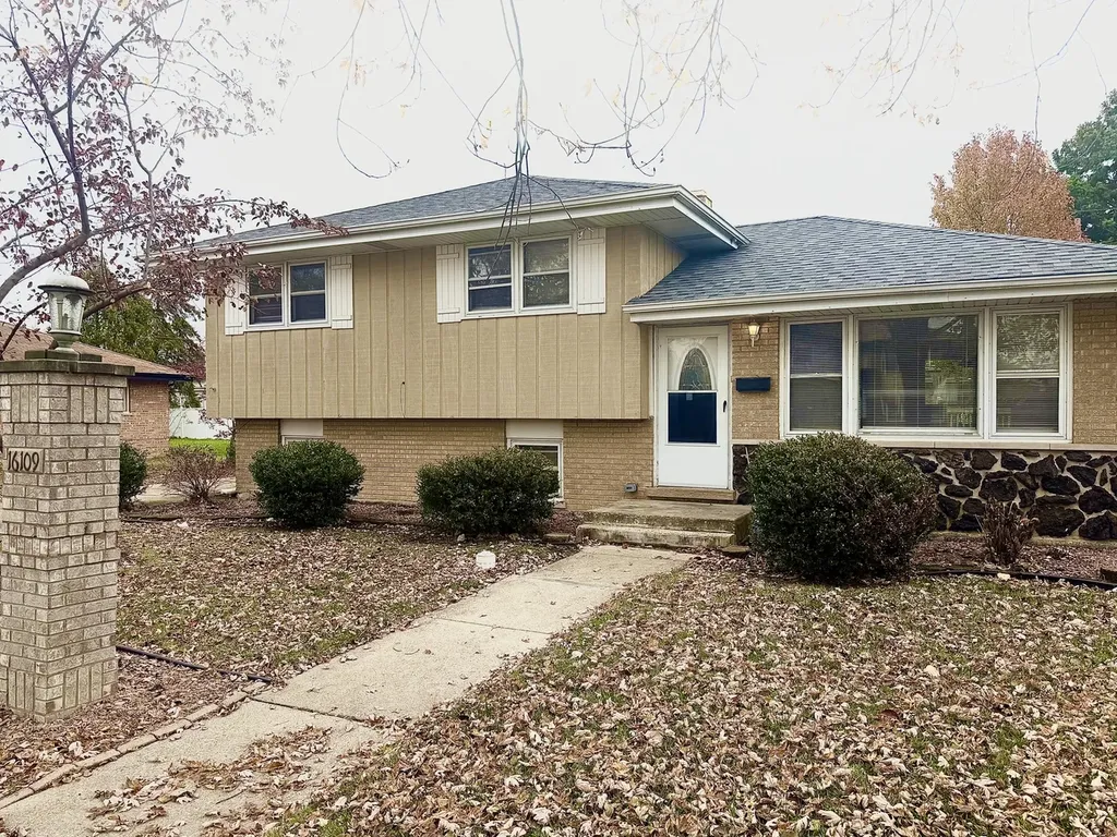 16109 Prairie Avenue South Holland IL 60473