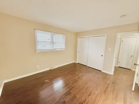 16109 Prairie Avenue South Holland IL 60473