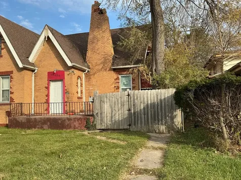 15015 Wood Street Harvey IL 60426