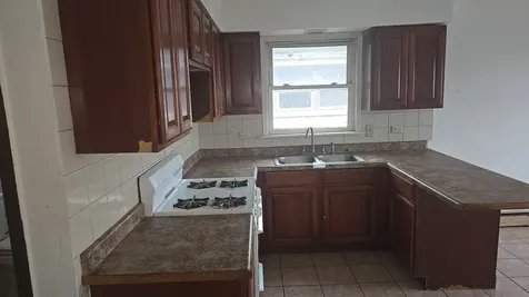 379 Madison Avenue Calumet City IL 60409