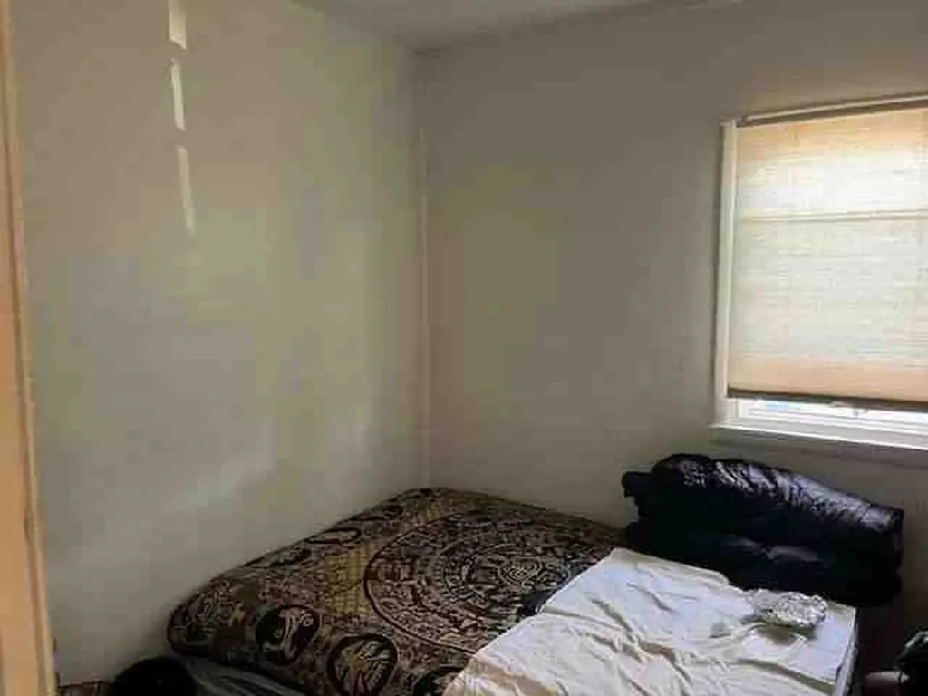 2948 North Narragansett Avenue Chicago IL 60634