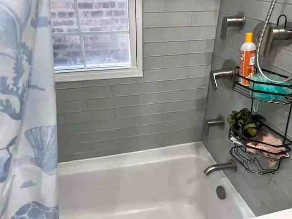 2948 North Narragansett Avenue Chicago IL 60634