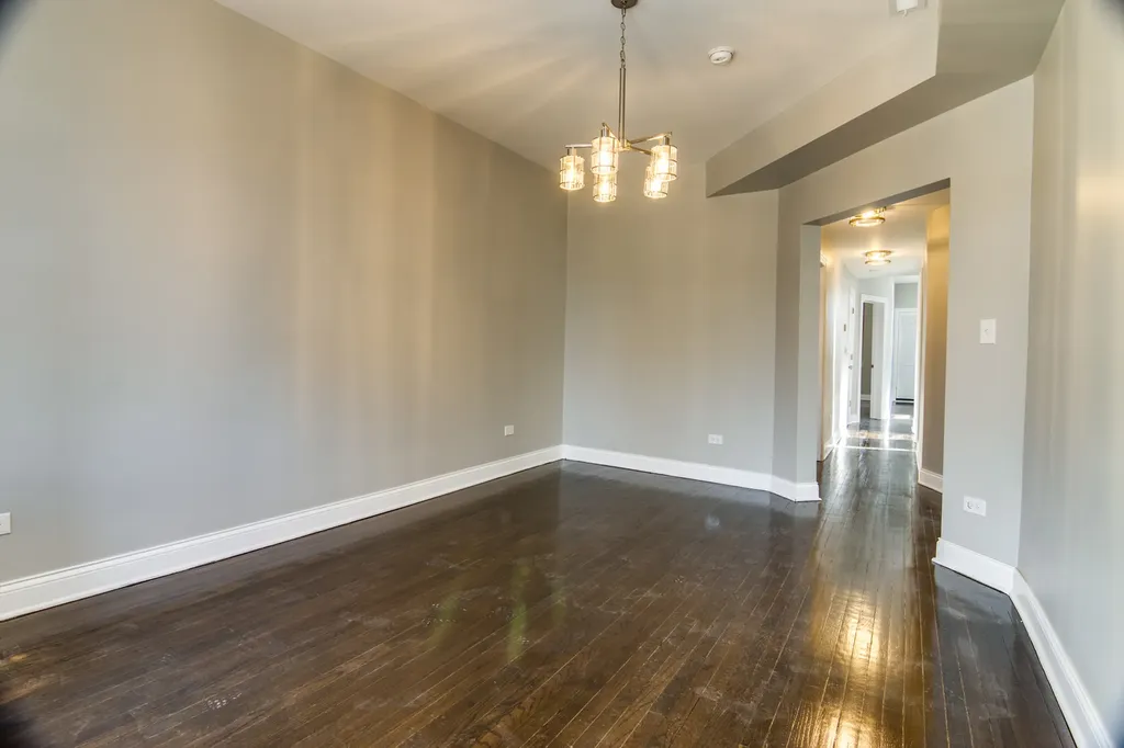 6435 South Langley Avenue Chicago IL 60637