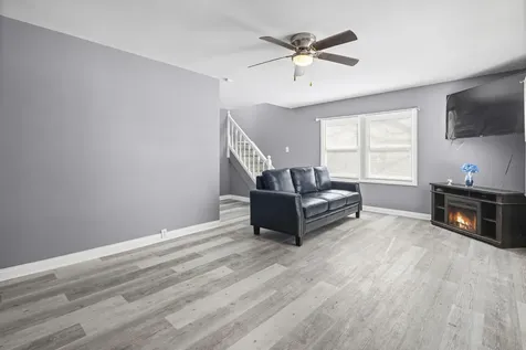 3505 Peoria Street Steger IL 60475