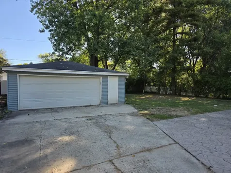 5S353 Stewart Drive Naperville IL 60563
