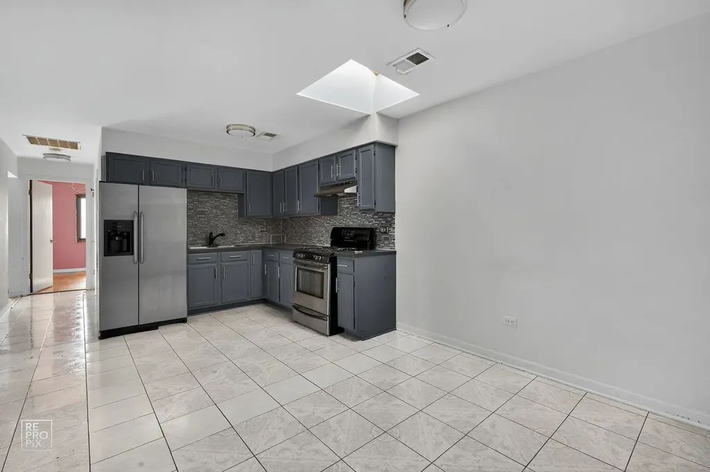 5960 South Archer Avenue Chicago IL 60638