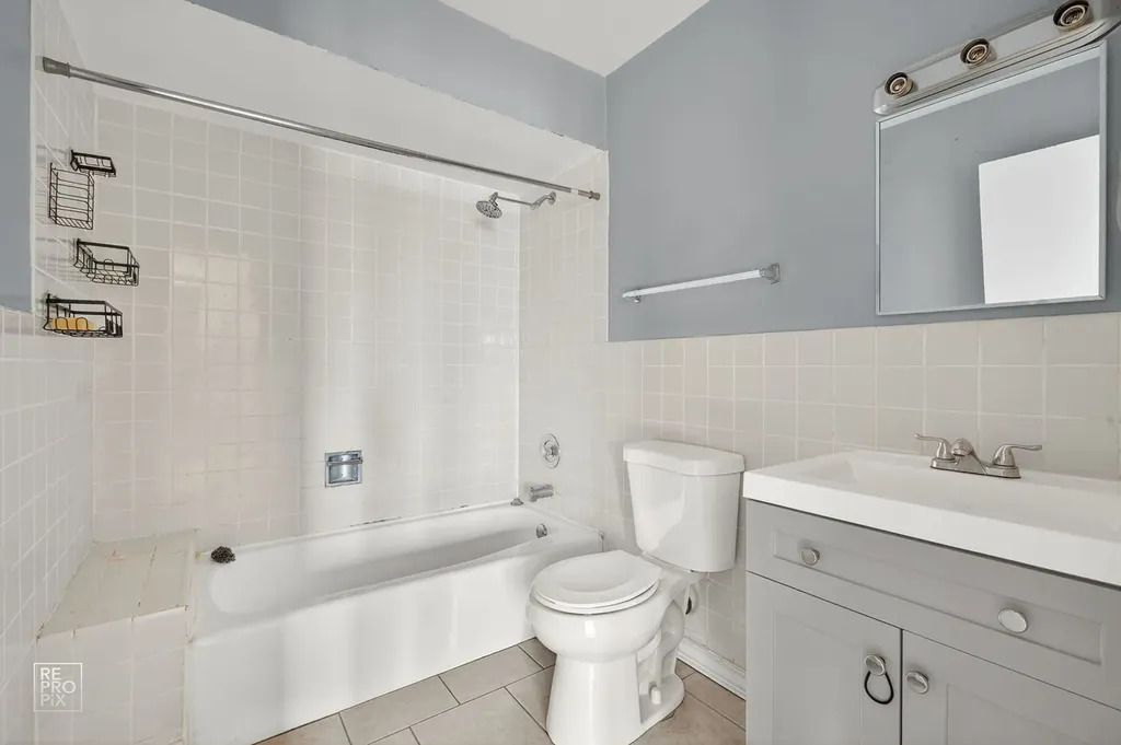 5960 South Archer Avenue Chicago IL 60638