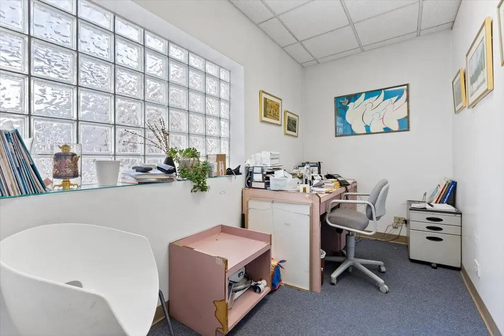 2719 West Peterson Avenue Chicago IL 60659