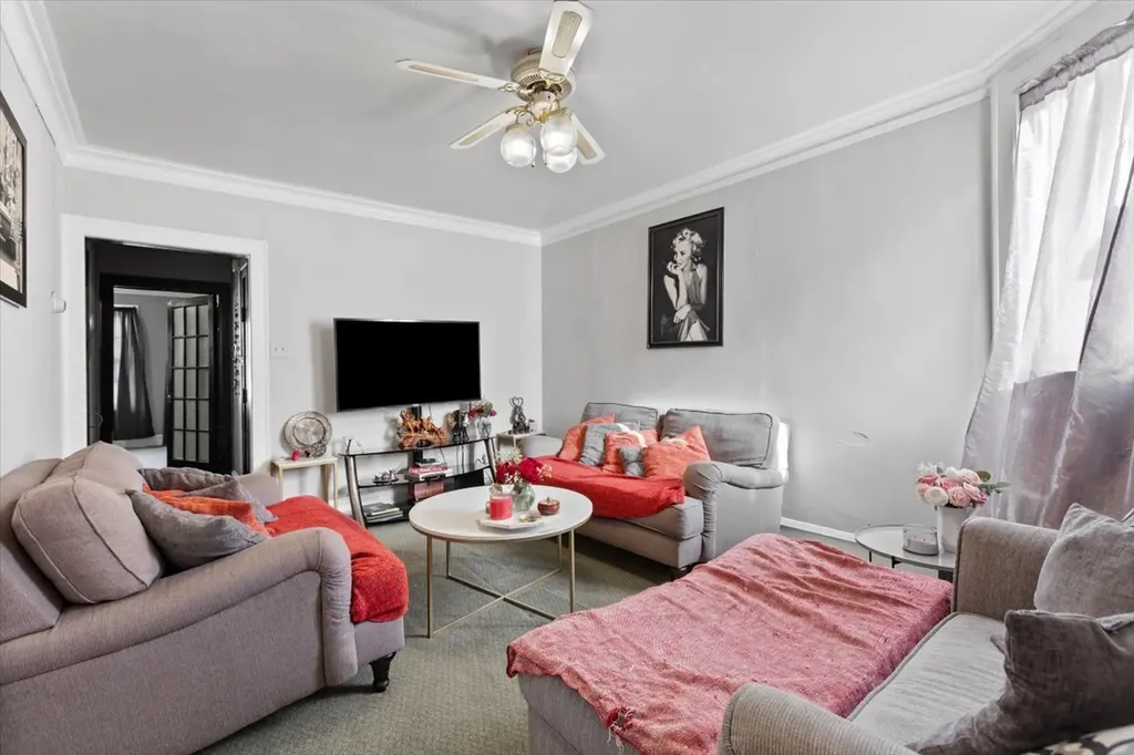 2719 West Peterson Avenue Chicago IL 60659