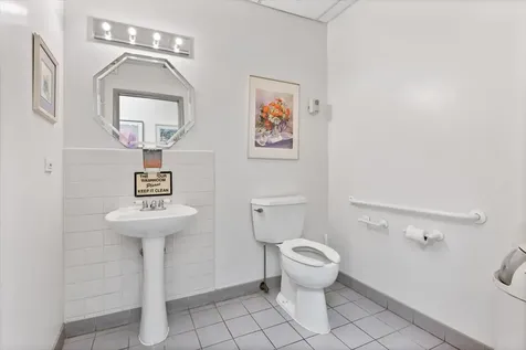 2719 West Peterson Avenue Chicago IL 60659