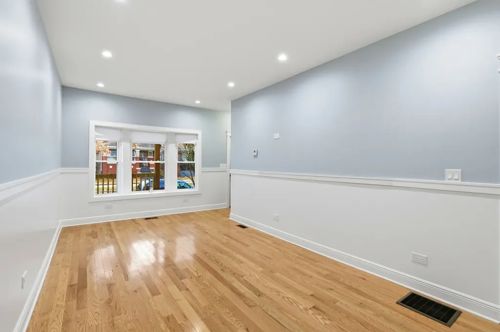 8327 South Morgan Street Chicago IL 60620
