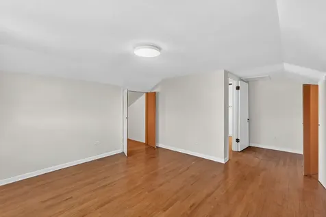 156 Wille Avenue Wheeling IL 60090