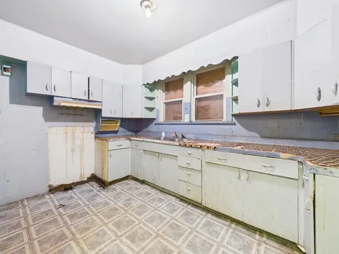 2001 South 11th Avenue Maywood IL 60153