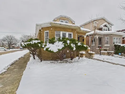 2001 South 11th Avenue Maywood IL 60153