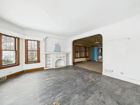 2001 South 11th Avenue Maywood IL 60153