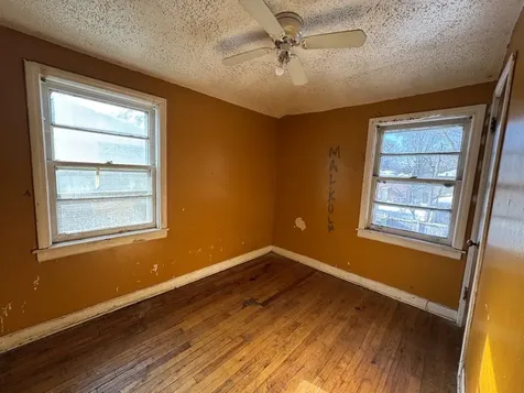 9926 South Luella Avenue Chicago IL 60617