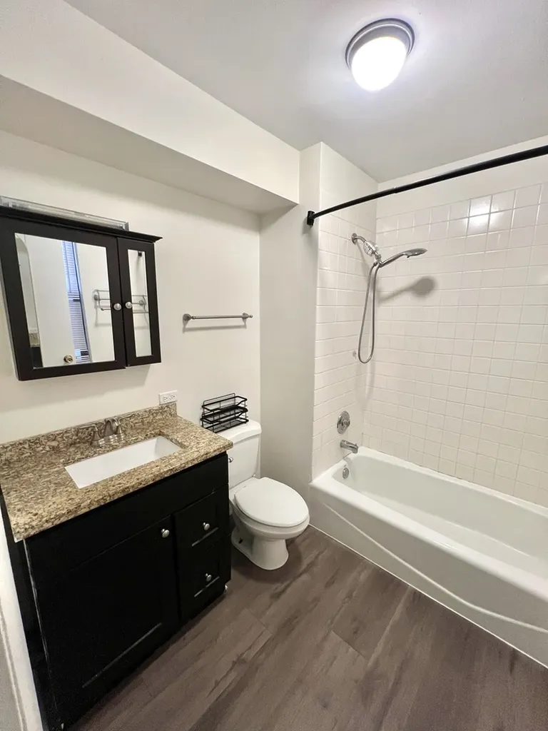 642 North Dearborn Street Chicago IL 60654