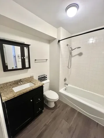 642 North Dearborn Street Chicago IL 60654