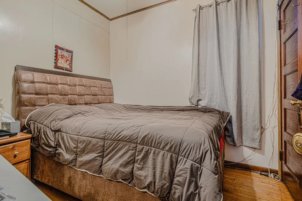 2219 North Kilbourn Avenue Chicago IL 60639