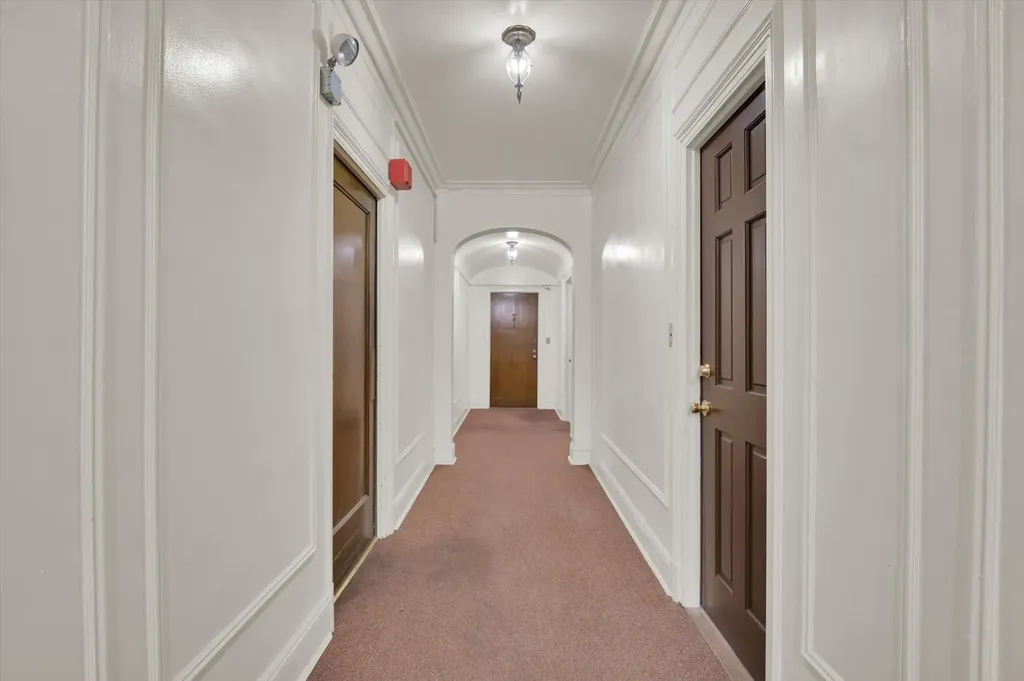 7321 South South Shore Drive Chicago IL 60649