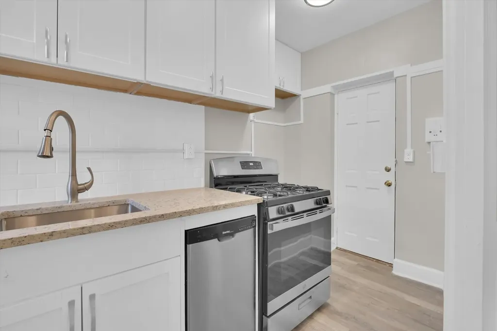 7321 South South Shore Drive Chicago IL 60649