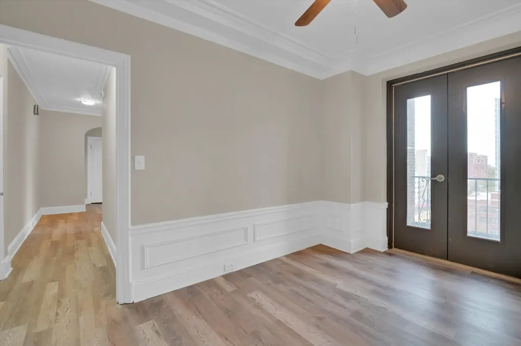 7321 South South Shore Drive Chicago IL 60649