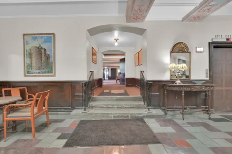 7321 South South Shore Drive Chicago IL 60649