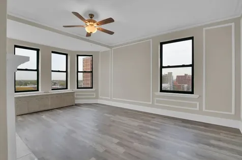 7321 South South Shore Drive Chicago IL 60649