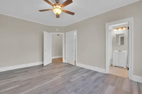 7321 South South Shore Drive Chicago IL 60649
