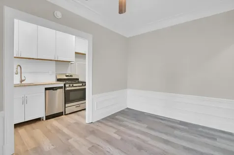 7321 South South Shore Drive Chicago IL 60649