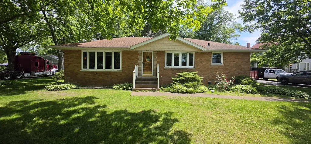 11741 South Central Park Avenue Merrionette Park IL 60803