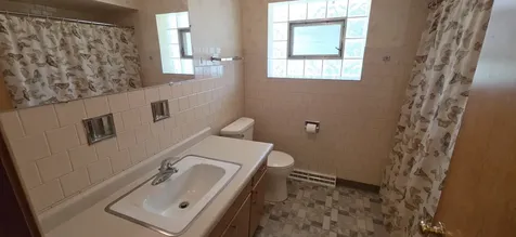 11741 South Central Park Avenue Merrionette Park IL 60803