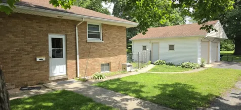 11741 South Central Park Avenue Merrionette Park IL 60803