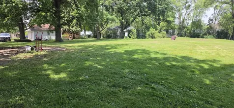 11741 South Central Park Avenue Merrionette Park IL 60803