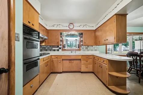 11741 South Central Park Avenue Merrionette Park IL 60803