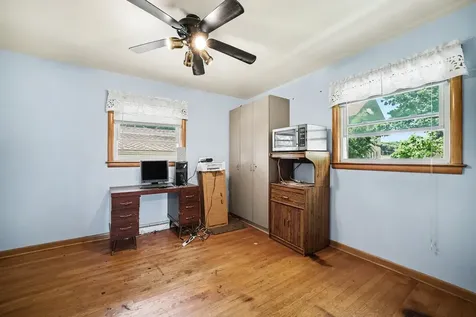 11741 South Central Park Avenue Merrionette Park IL 60803