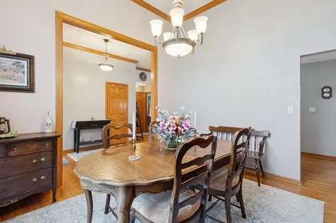 638 Merrion Road Roscoe IL 61073