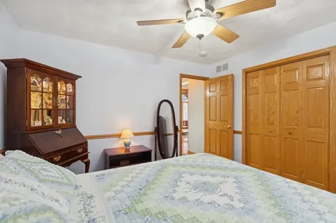 638 Merrion Road Roscoe IL 61073