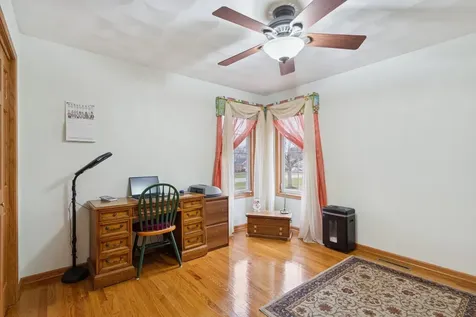 638 Merrion Road Roscoe IL 61073