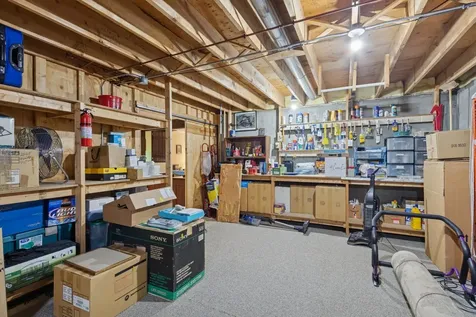 638 Merrion Road Roscoe IL 61073