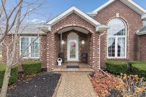 638 Merrion Road Roscoe IL 61073
