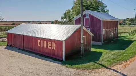 2S227 Green Road Elburn IL 60119