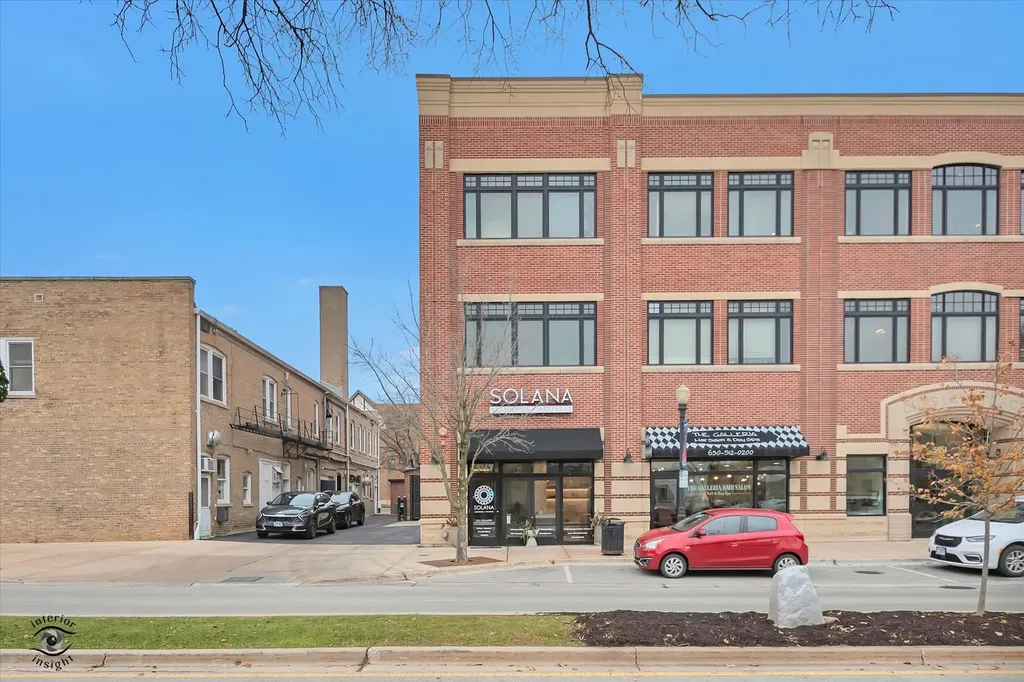 5143 Mochel Drive Downers Grove IL 60515