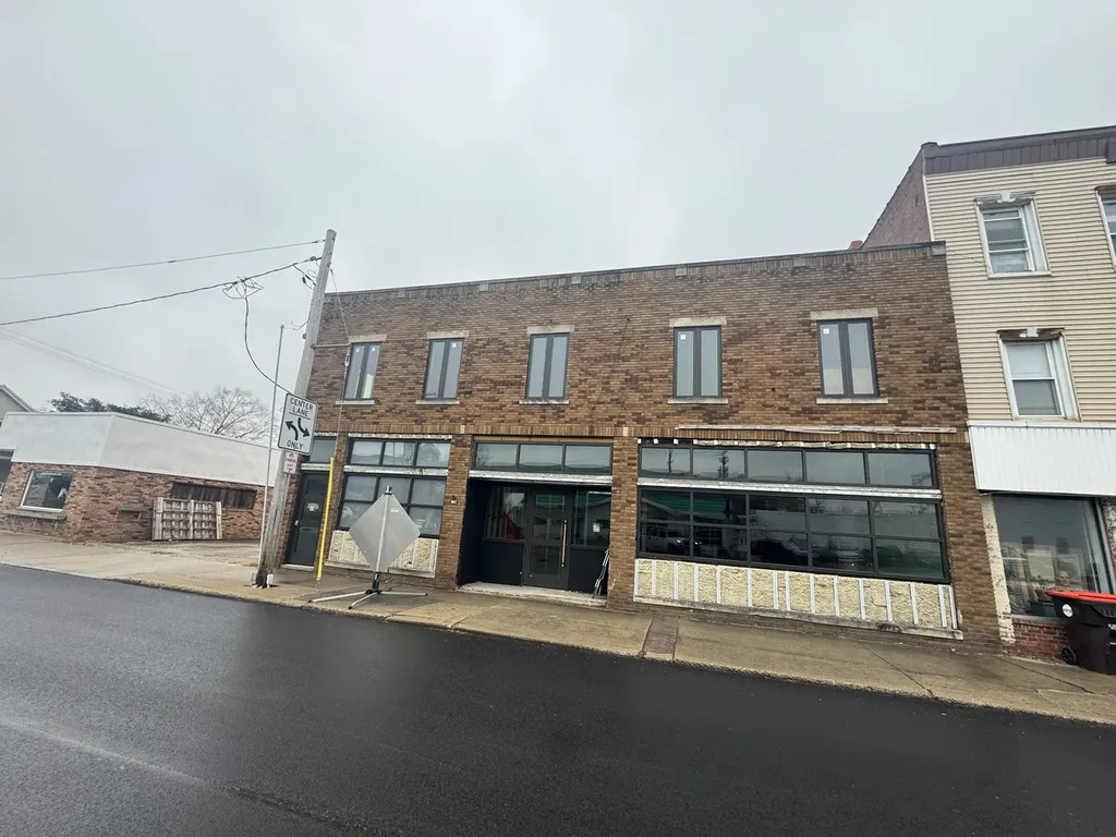 120 Walnut Street Washington IL 61571