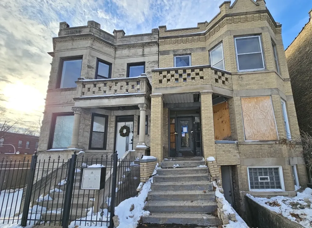 1650 South Ridgeway Avenue Chicago IL 60643