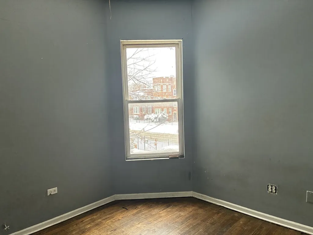 7438 South Stewart Avenue Chicago IL 60621