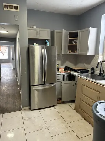 7438 South Stewart Avenue Chicago IL 60621