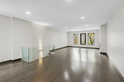 44 East Cedar Street Chicago IL 60611