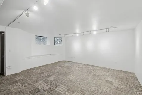 44 East Cedar Street Chicago IL 60611